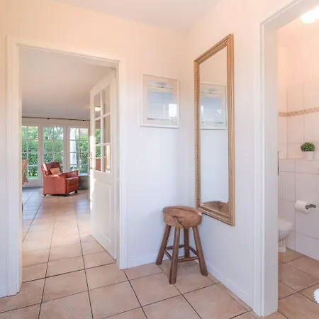 Ferienhaus Amsel 1 *